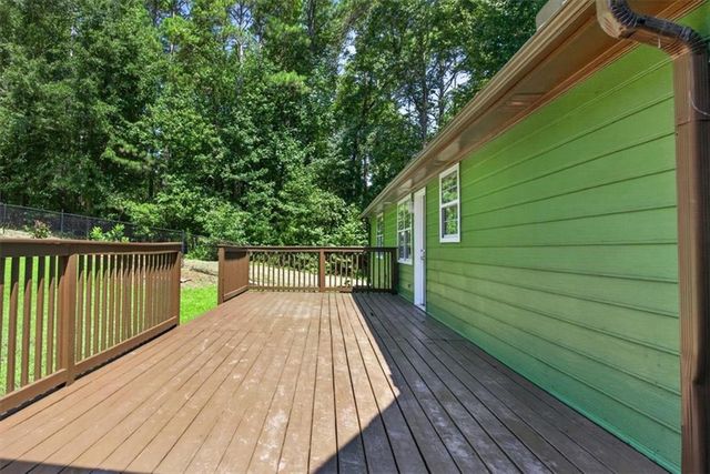 115 Hubbard Drive, Newnan, GA 30263