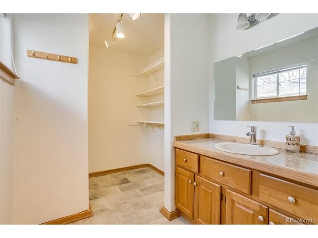 1385 S Hudson St, Denver, CO 80222
