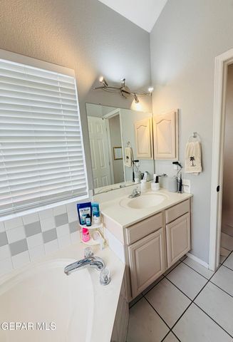2005 SHADOW RIDGE Drive, El Paso, TX 79938