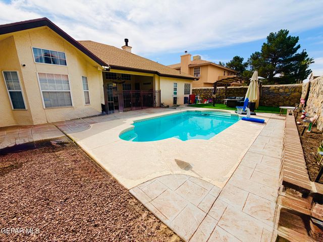 2005 SHADOW RIDGE Drive, El Paso, TX 79938