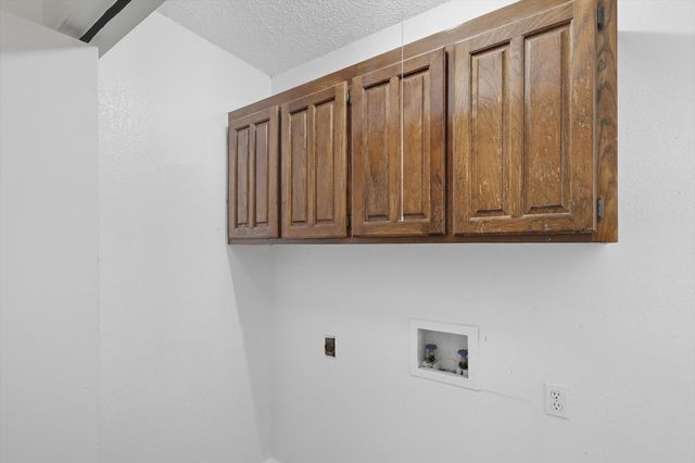 5234 Cornvalley Drive, Arlington, TX 76017