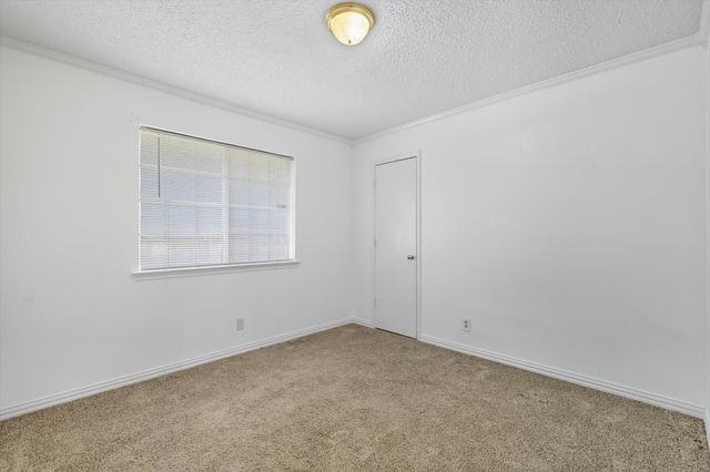 5234 Cornvalley Drive, Arlington, TX 76017