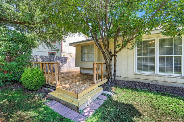 5234 Cornvalley Drive, Arlington, TX 76017