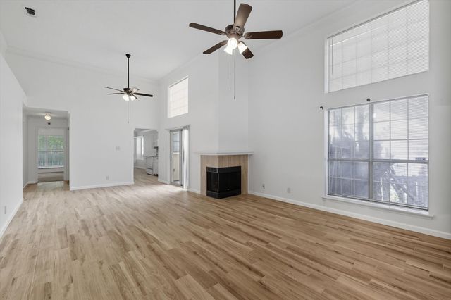 5234 Cornvalley Drive, Arlington, TX 76017