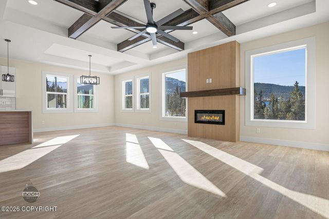 8200 Leo Circle, Anchorage, AK 99516