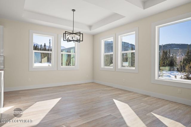 8200 Leo Circle, Anchorage, AK 99516