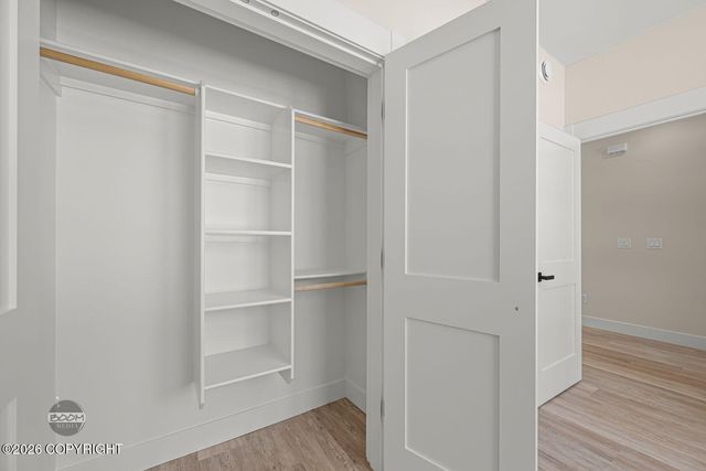 8200 Leo Circle, Anchorage, AK 99516