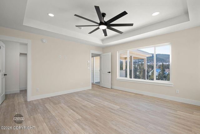 8200 Leo Circle, Anchorage, AK 99516