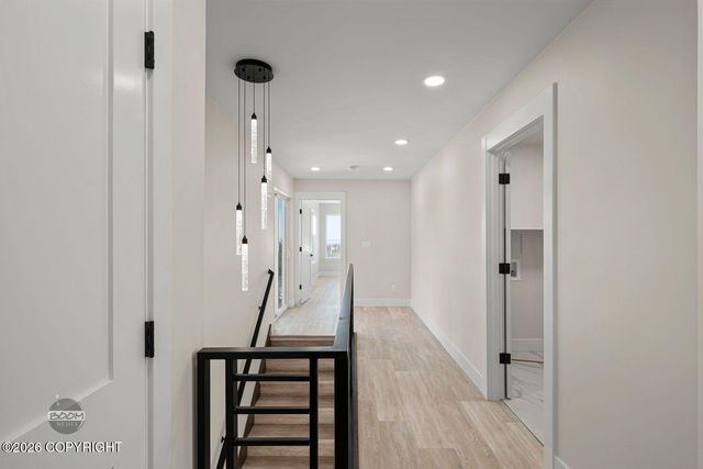 8200 Leo Circle, Anchorage, AK 99516