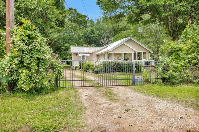 32117 Old Hempstead Road, Magnolia, TX 77355
