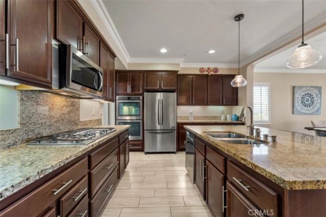 34338 Champoux Court, Temecula, CA 92592