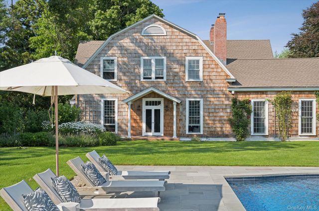 5 Shinnecock Road, Quogue, NY 11959