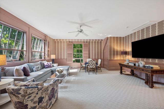 5 Shinnecock Road, Quogue, NY 11959