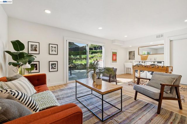 3169 AYLESBURY COURT, Castro Valley, CA 94546