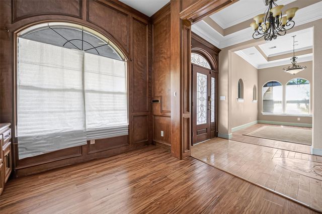 5771 Belarbor Street, Houston, TX 77033
