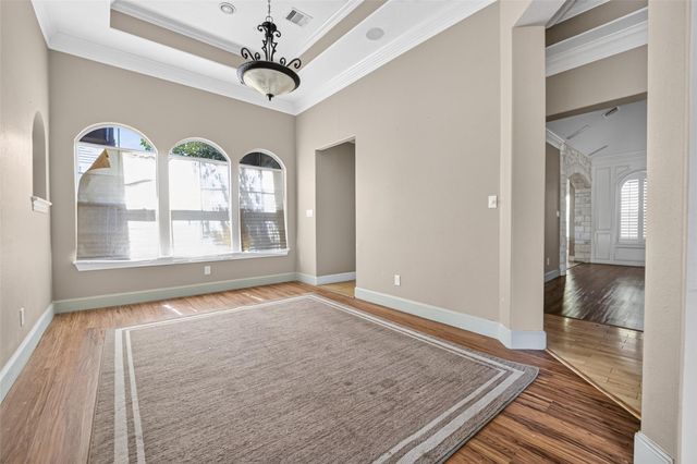 5771 Belarbor Street, Houston, TX 77033