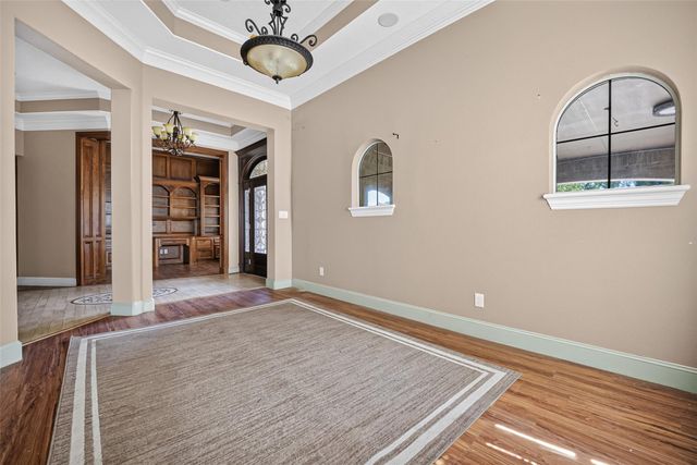 5771 Belarbor Street, Houston, TX 77033