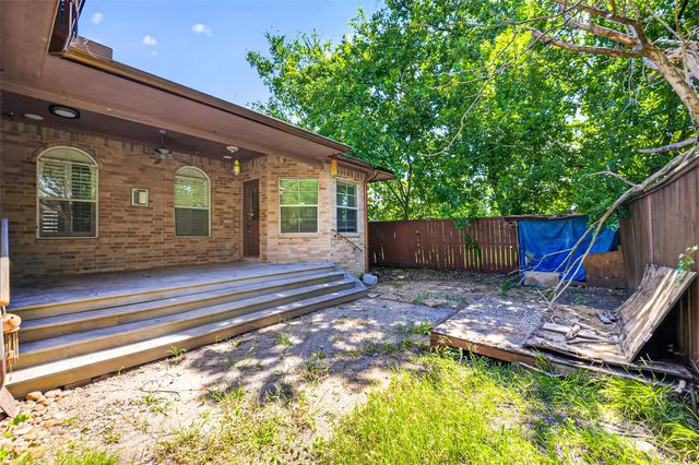 5771 Belarbor Street, Houston, TX 77033