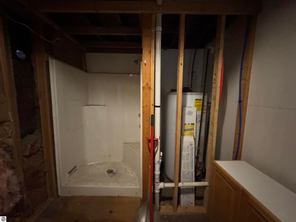 Image 28 of property listing at 213 N Pine Street, Lake City, MI 49651