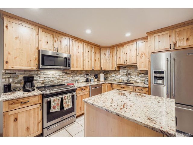 323 Twenty Grand Dr, Silverthorne, CO 80498