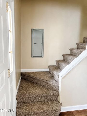 112 Boardwalk, Bristol, TN 37620