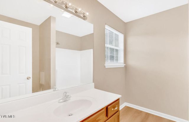 112 Boardwalk, Bristol, TN 37620
