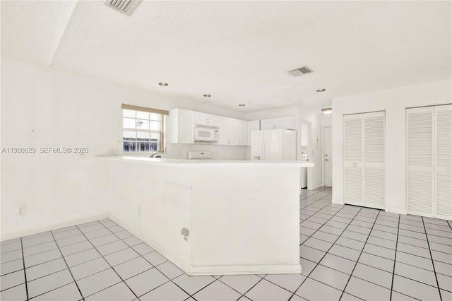 21232 SW 94th Ct, Cutler Bay, FL 33189