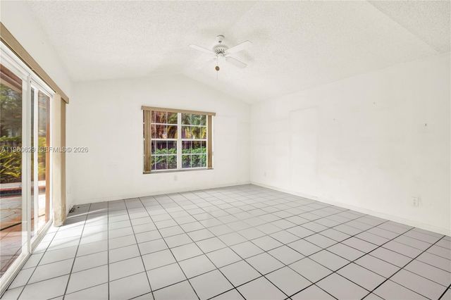 21232 SW 94th Ct, Cutler Bay, FL 33189