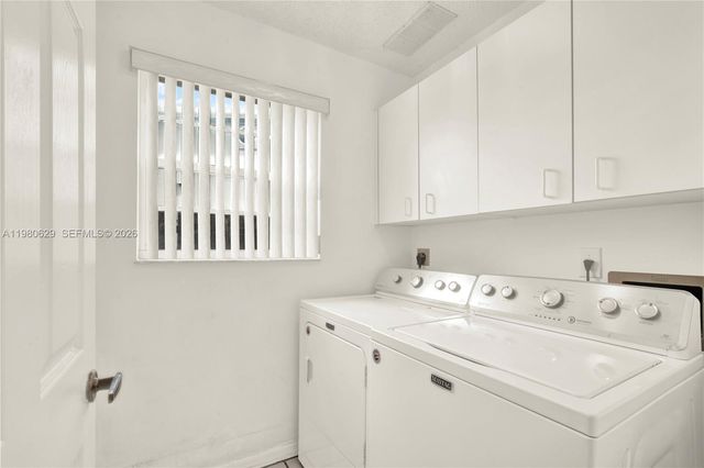 21232 SW 94th Ct, Cutler Bay, FL 33189