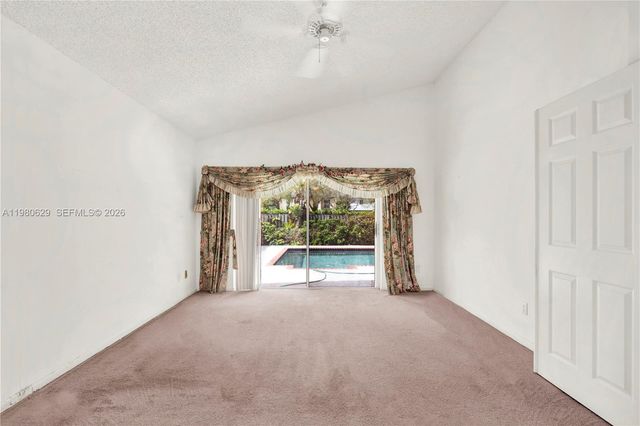 21232 SW 94th Ct, Cutler Bay, FL 33189