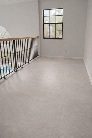 21232 SW 94th Ct, Cutler Bay, FL 33189