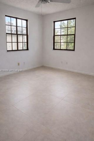 21232 SW 94th Ct, Cutler Bay, FL 33189