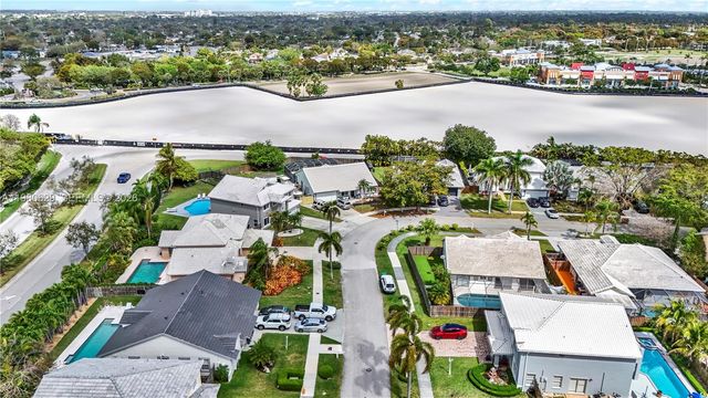 21232 SW 94th Ct, Cutler Bay, FL 33189