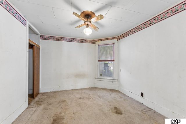 152 Harrison Street, Council Bluffs, IA 51503