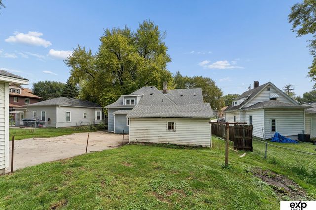 152 Harrison Street, Council Bluffs, IA 51503