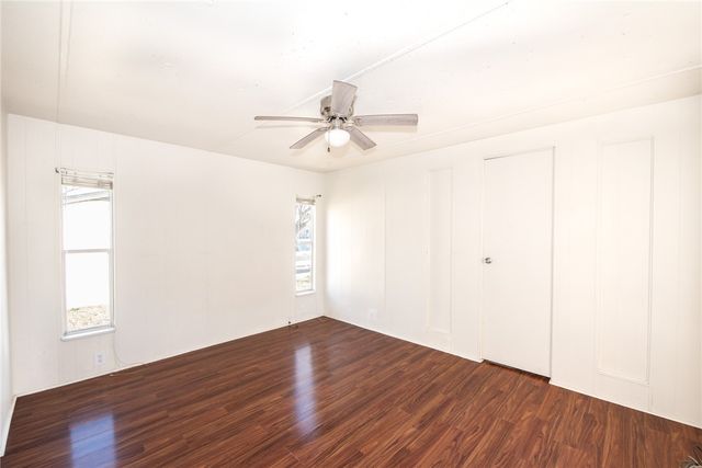 806 North Oneal Street, Caldwell, TX 77836
