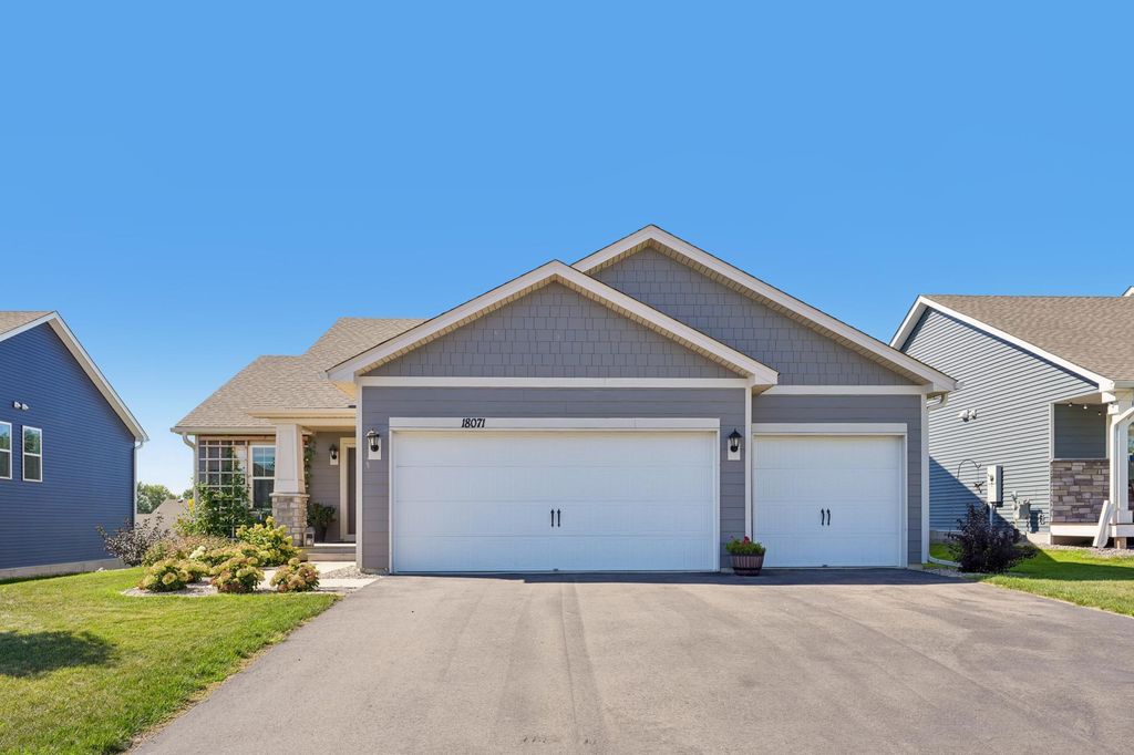 18071 Heirloom Court, Lakeville, MN 55044 — exterior