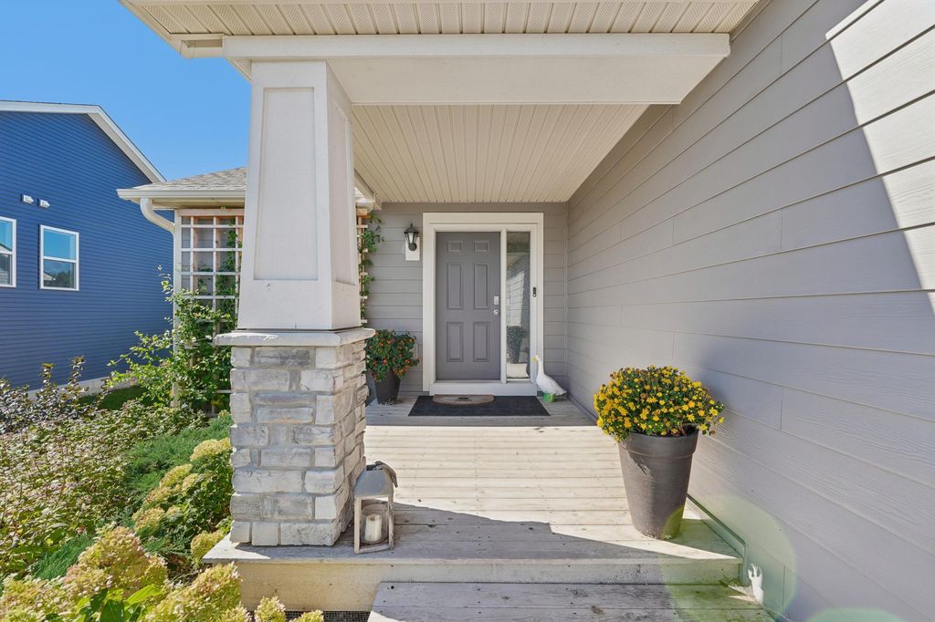 18071 Heirloom Court, Lakeville, MN 55044 — photo 5