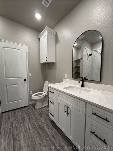 105 Russell, Caddo, OK 74729