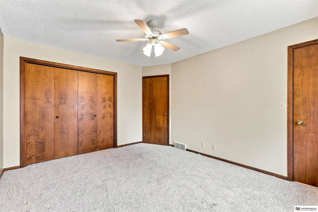 2610 Seaton Avenue, Fremont, NE 68025