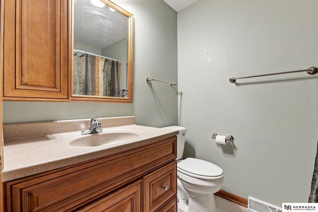 2610 Seaton Avenue, Fremont, NE 68025