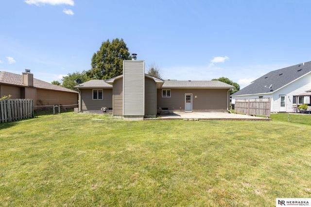 2610 Seaton Avenue, Fremont, NE 68025