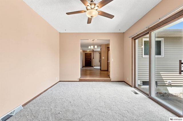 2610 Seaton Avenue, Fremont, NE 68025
