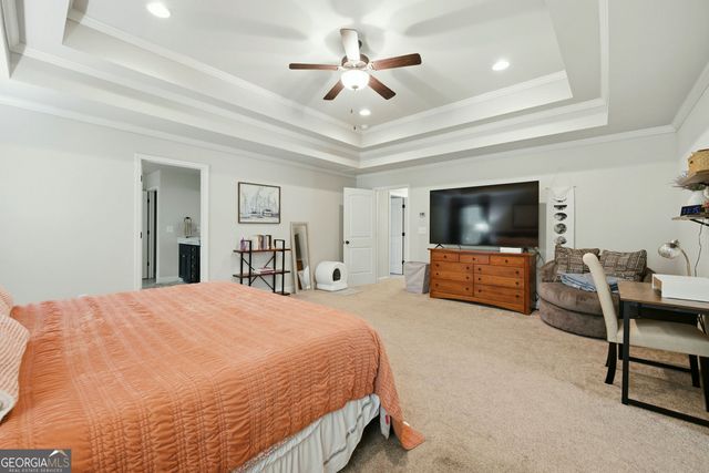 905 Maple Creek Court, Loganville, GA 30052