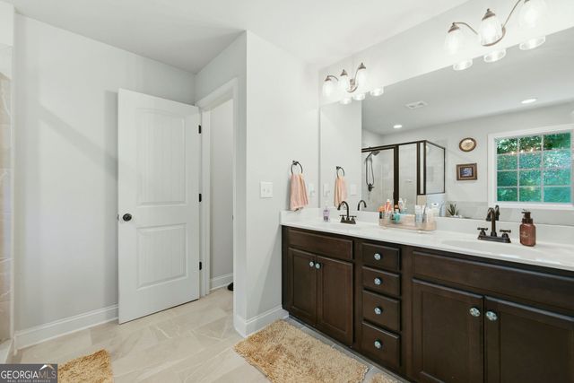 905 Maple Creek Court, Loganville, GA 30052