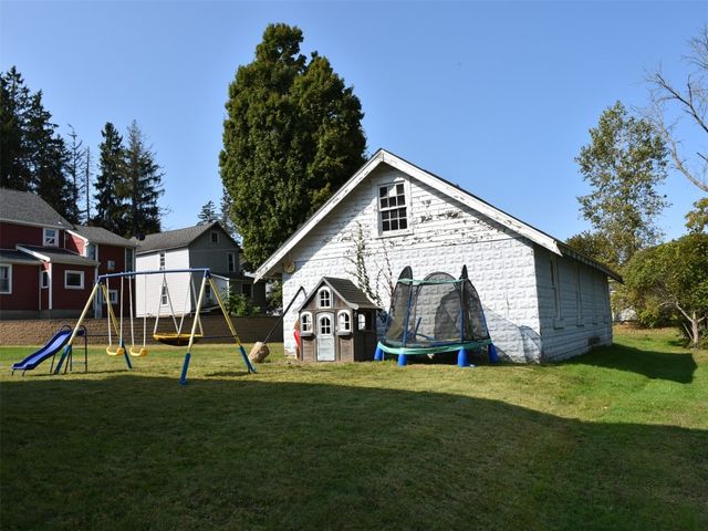 336 THOMAS Street, Cambridge Springs, PA 16403