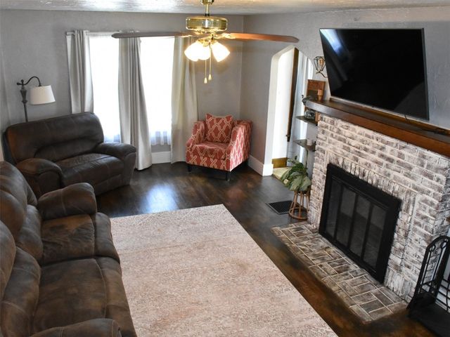 336 THOMAS Street, Cambridge Springs, PA 16403