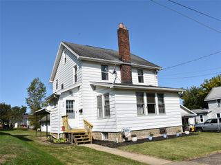336 THOMAS Street, Cambridge Springs, PA 16403