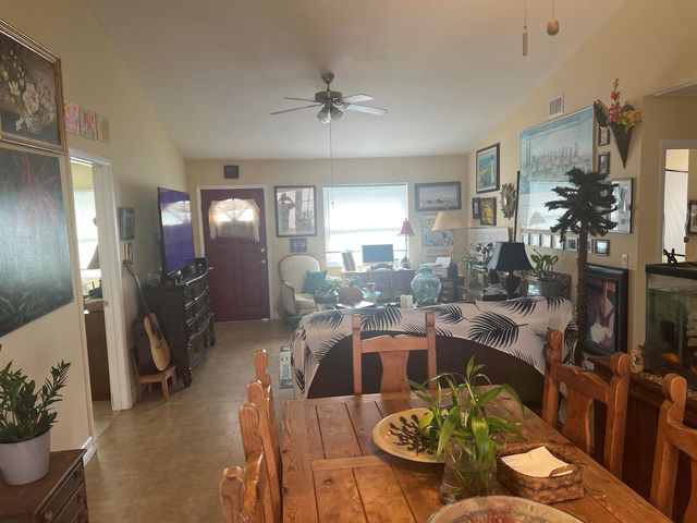 1309 W Frangipani Circle, Lantana, FL 33462