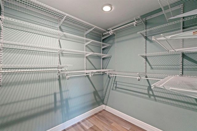 2024 MASSACHUSETTS AVENUE NE, St Petersburg, FL 33703